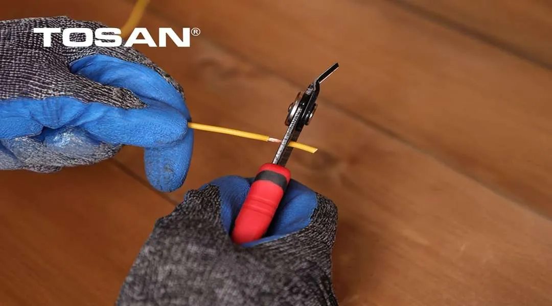سیم لخت کن توسن