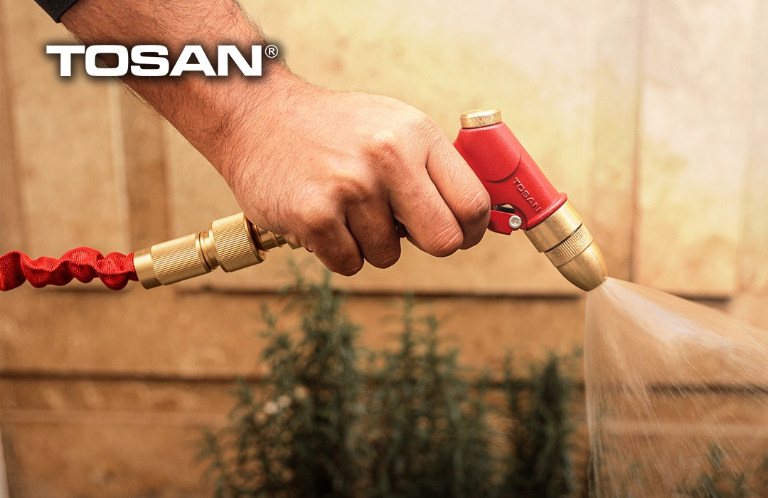 معرفی آب پاش سه حالته توسن، راهنمای انتخاب و خرید آبپاش 