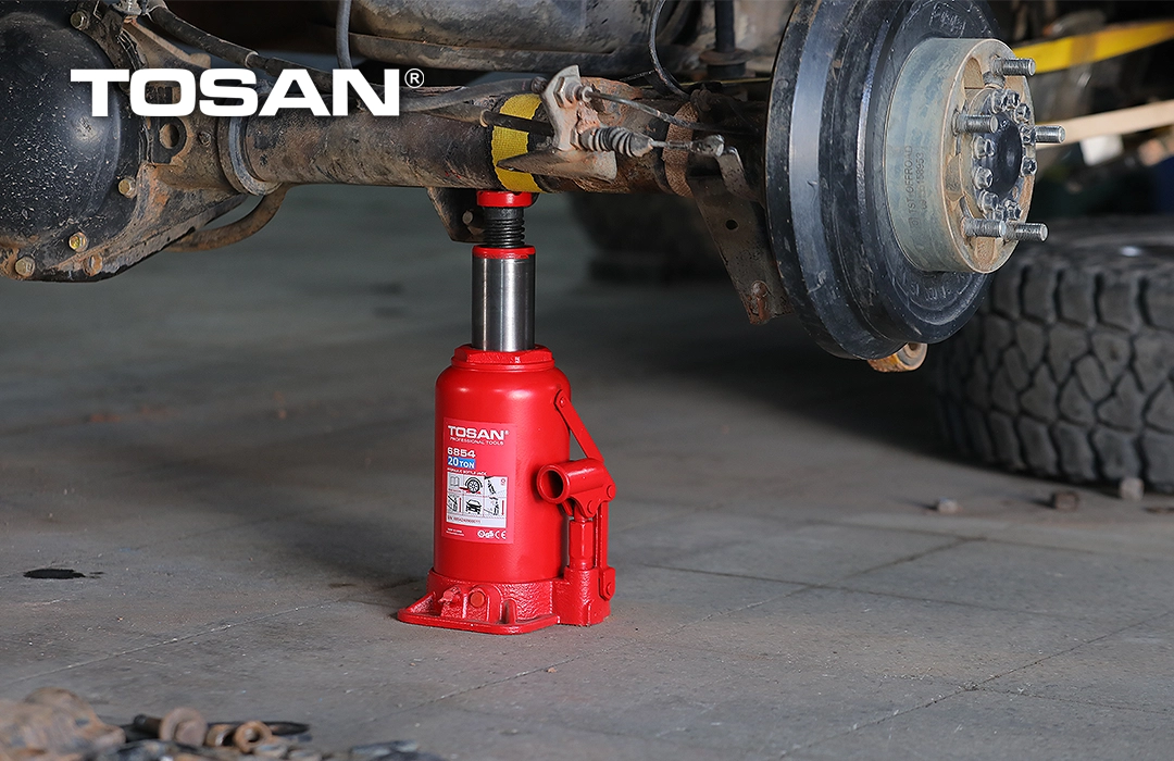 جک روغنی چگونه کار می‌کند؟ کاربرد جک روغنی در تعمیرگاه‌ها