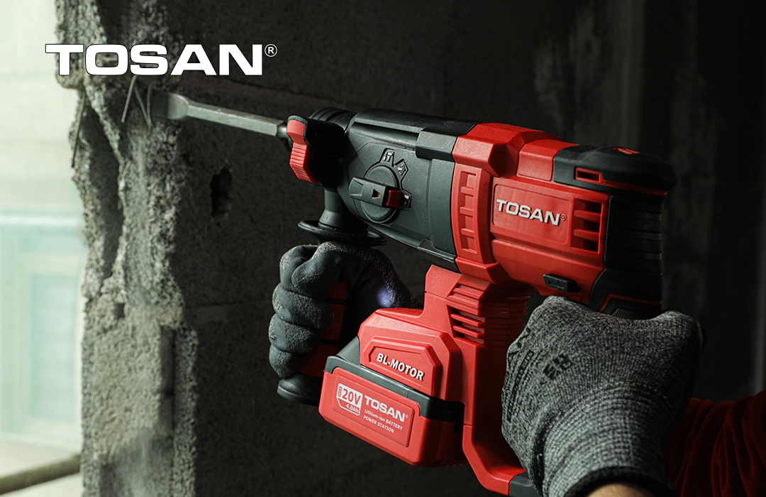 آموزش اصول صحیح کار با بتن کن برای سوراخکاری و تخریب انواع مصالح، تخریب دیوار بتنی 